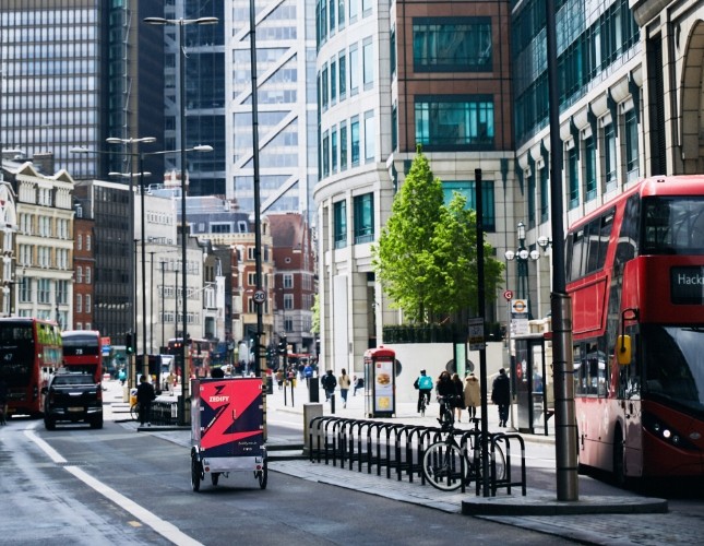 Cycle van delivering in city